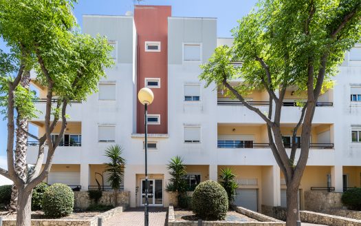 Urbanização do Mato de Santo Espírito Apartamento T2  com Quintal