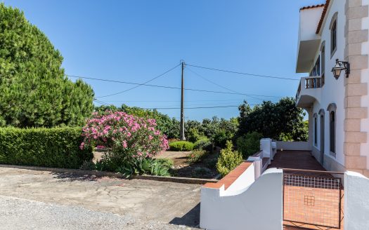 Arrendamento T4 Quinta do Pinheiro