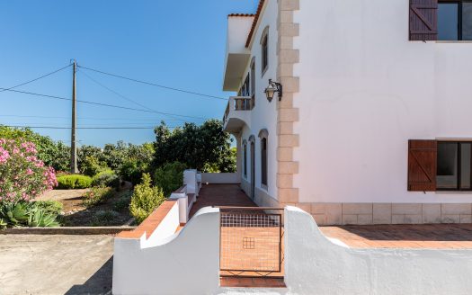 Arrendamento T4 Quinta do Pinheiro