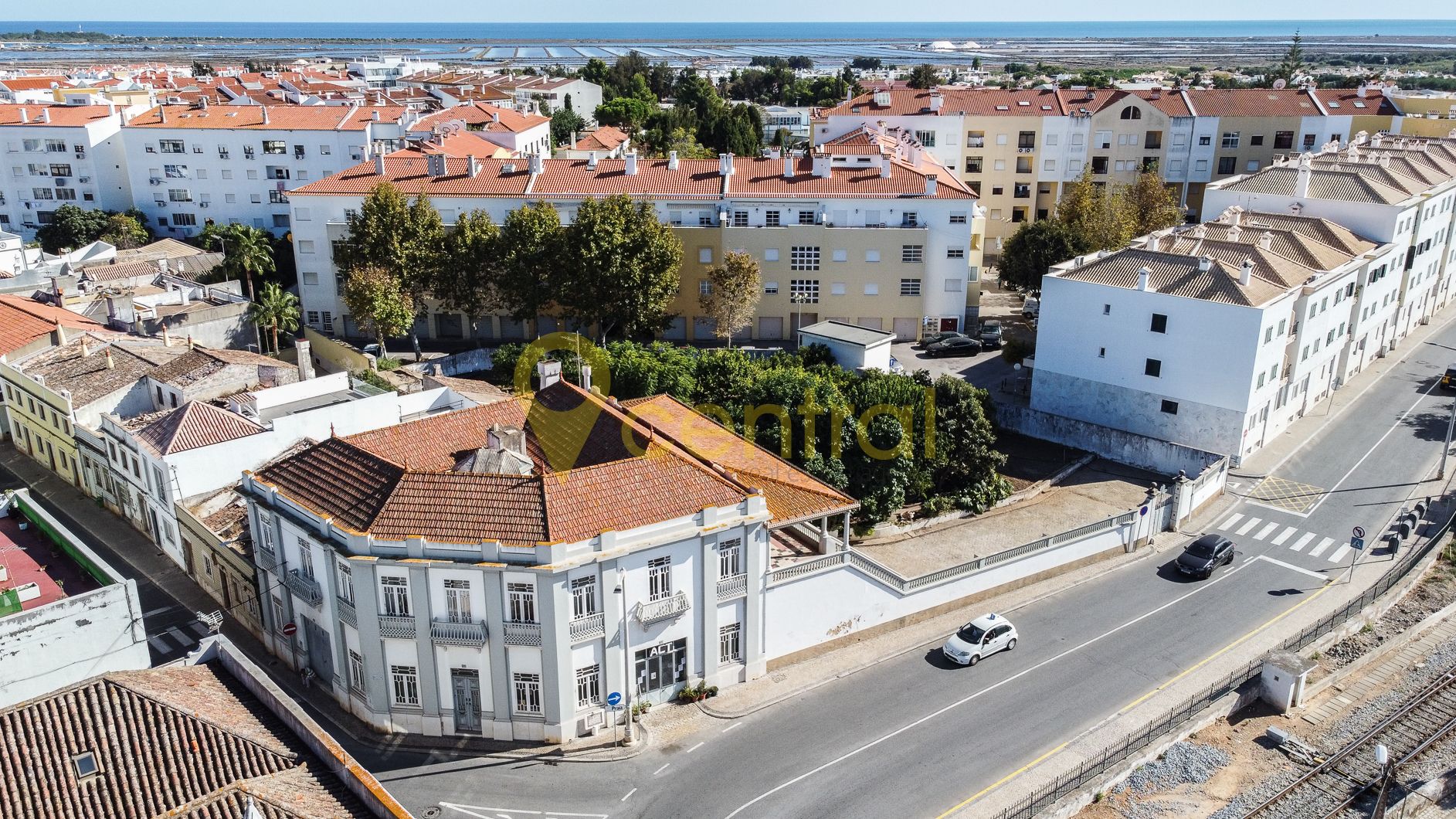 Edifício de Charme Centro de Tavira • Central Real Estate Agency