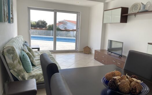 Arrendamento Anual -Moradia com piscina – Urbanização Quinta da Barra