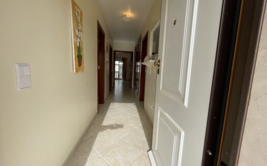 Apartamento T1 – Urbanização do Lagar