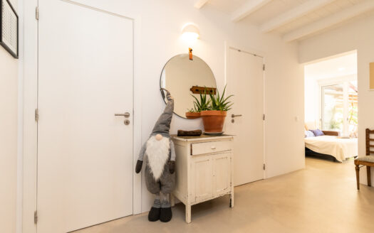 Moradia T4 térrea com jardim no Centro