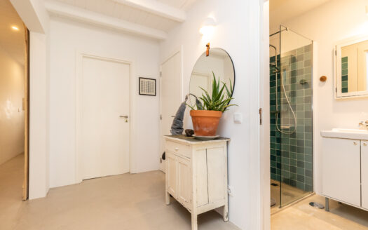 Moradia T4 térrea com jardim no Centro