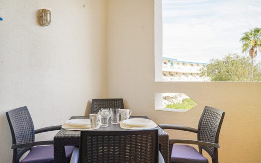 Apartamento T0+1 com Mezzanine em Cabanas de Tavira