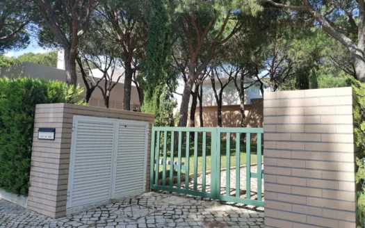 Arrendamento Moradia T4 Praia Verde