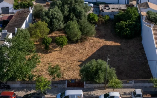 Terreno para construção em Santa Catarina Fonte do Bispo