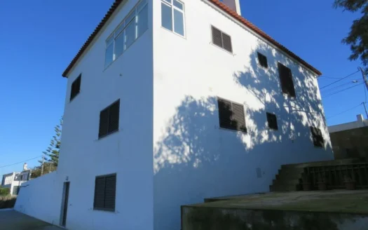 Pequena quinta com vista mar – Casais da Azoia