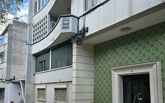 Apartamento T4, em localização privilegiada