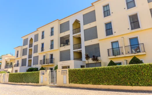 Magnífico Apartamento T2 no Condomínio Turístico Villas Mouriscas – Vilamoura, Algarve